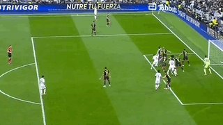 1740326442622013930.gif 世俱杯2025-【西甲】魔笛世界波小熊破门!皇马2比0赫罗纳