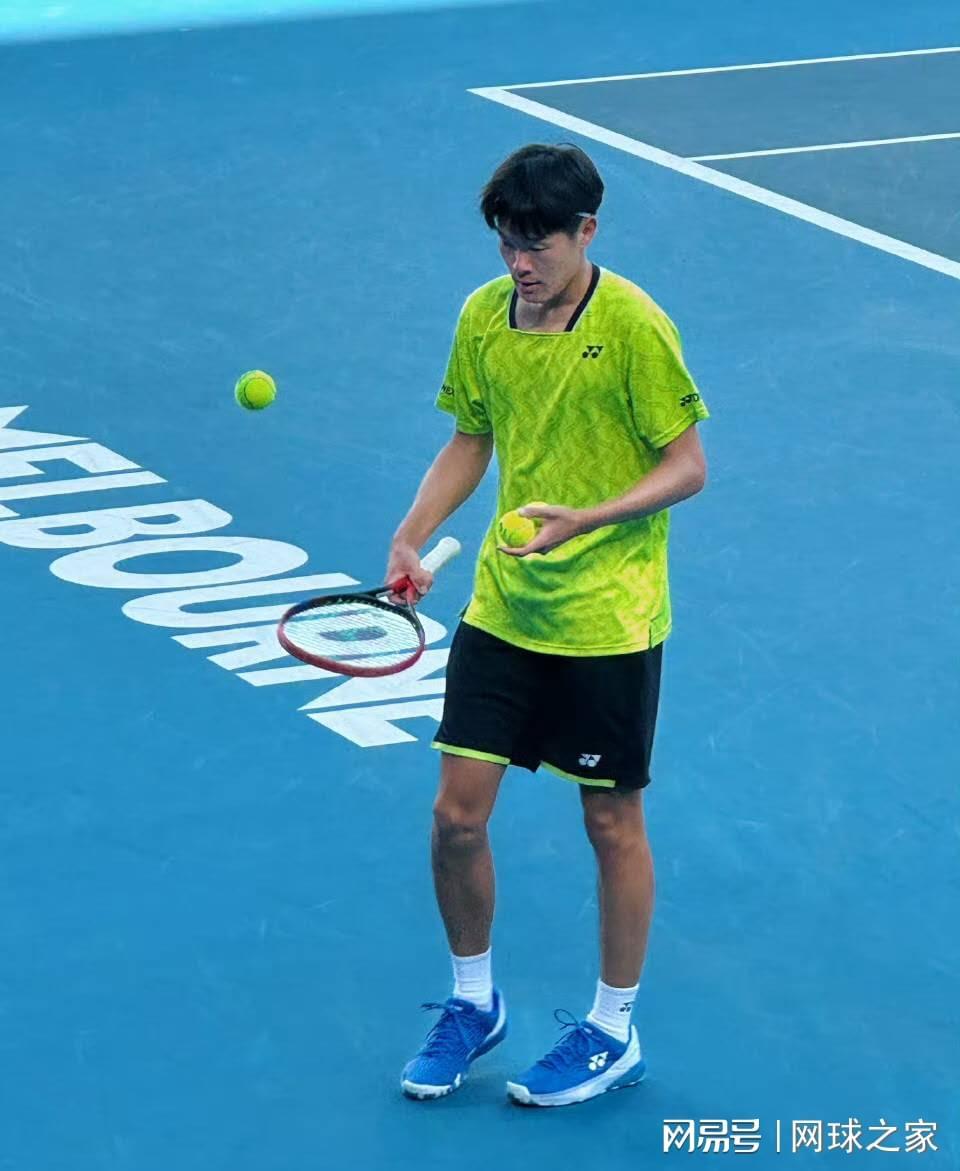 世俱杯赛程-华裔小哥击败星二代创历史,土耳其少女救助中暑球童被夸人美心善