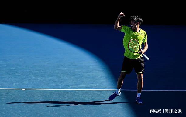 世俱杯赛程-华裔小哥击败星二代创历史,土耳其少女救助中暑球童被夸人美心善