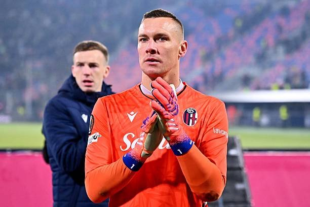 世俱杯直播-博洛尼亚门将斯科鲁普斯基停赛无缘战米兰|AC米兰|意甲|ac米兰|意甲联赛|基因_新浪体育_新浪新闻