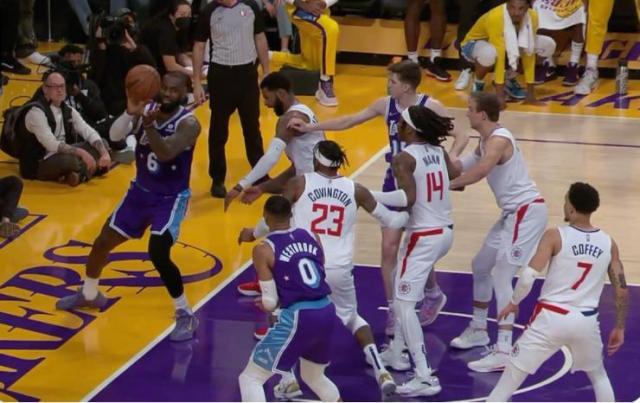 世俱杯直播-全明星归来清除杂音，皇帝亲口表态：我心仍属湖人