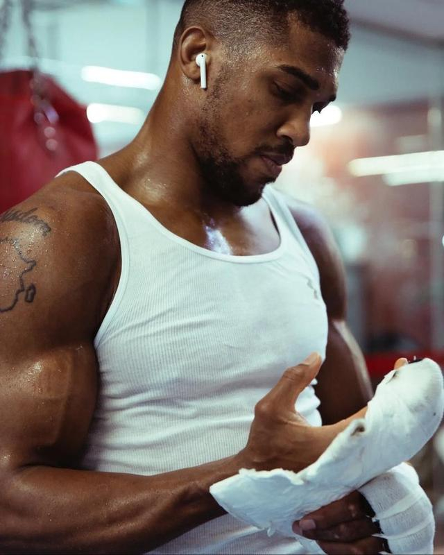 世俱杯赛程-埃迪·赫恩：目前未与约书亚讨论复出事宜，首要任务是让其疗愈|安东尼·约书亚|迈克尔-泰森|泰森·富里|安东尼|心理_新浪体育_新浪新闻